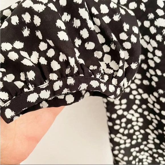 SALONI off the shoulder silk top Sz 8 - Picture 4 of 8